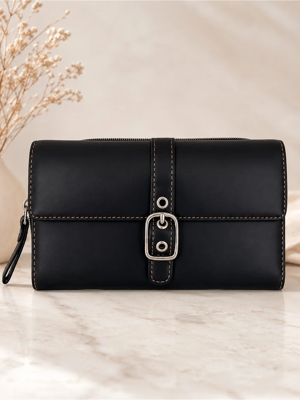 Vintage Y2K Coach Black Leather Buckle Continental Wallet clutch